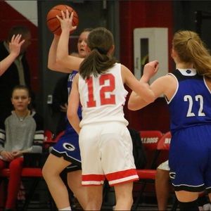 Meet your Posher, Claire